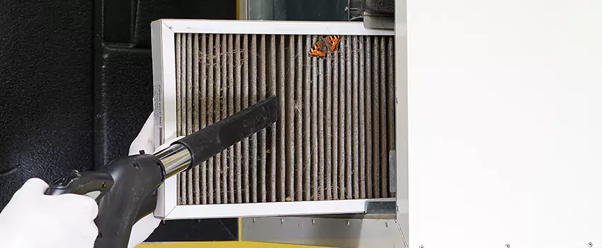 Clogged Air Duct Cleaning Process in Franklin Park, IL